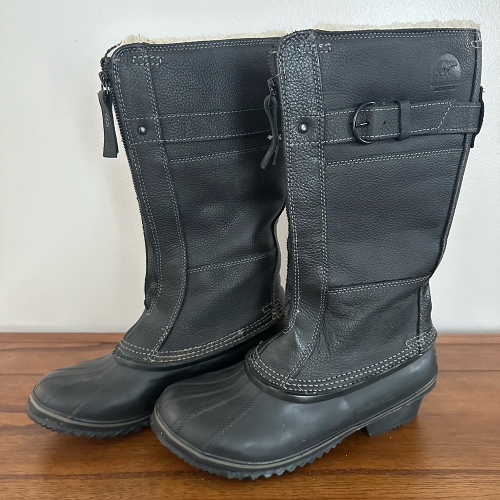 Sorrel Fancy Tall Black Leather Grizzly Gear Winter Duck Boot Zip Women’s 8